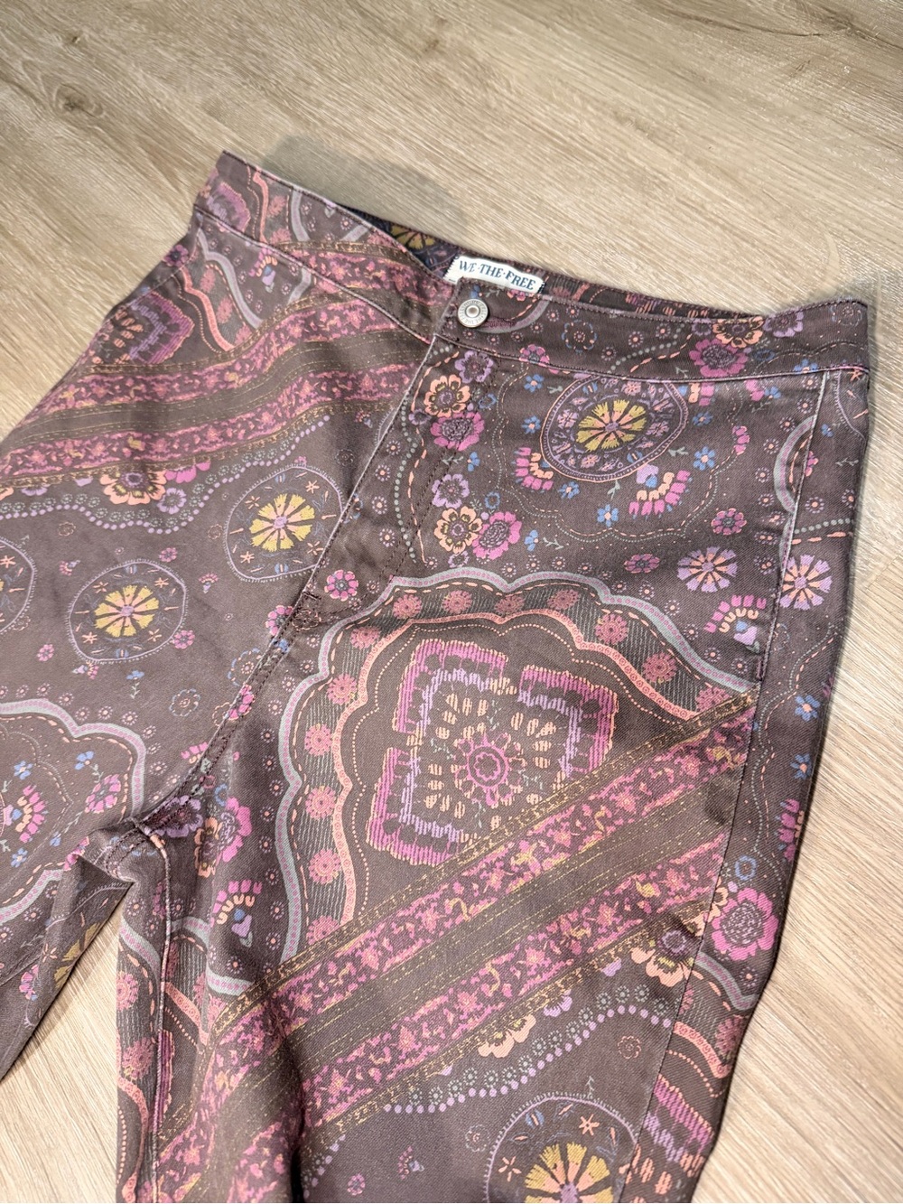 We The Free Paisley Print Flare Jeans Size 31 Boho Festival Flare Leg - Picture 4 of 5